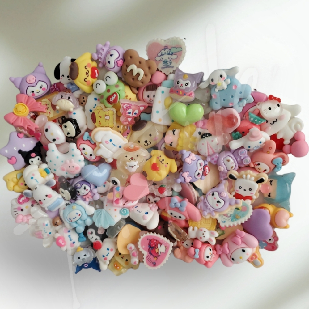 100 Random Flatback Charms